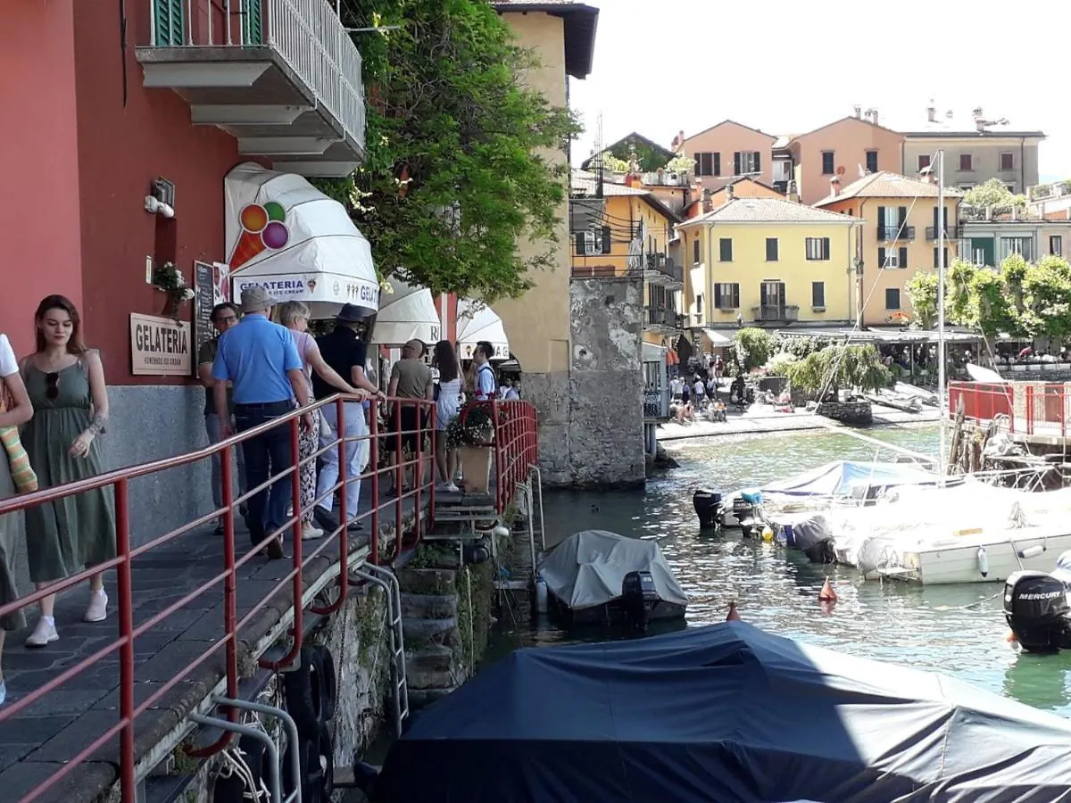 I Tre Oleandri Варенна