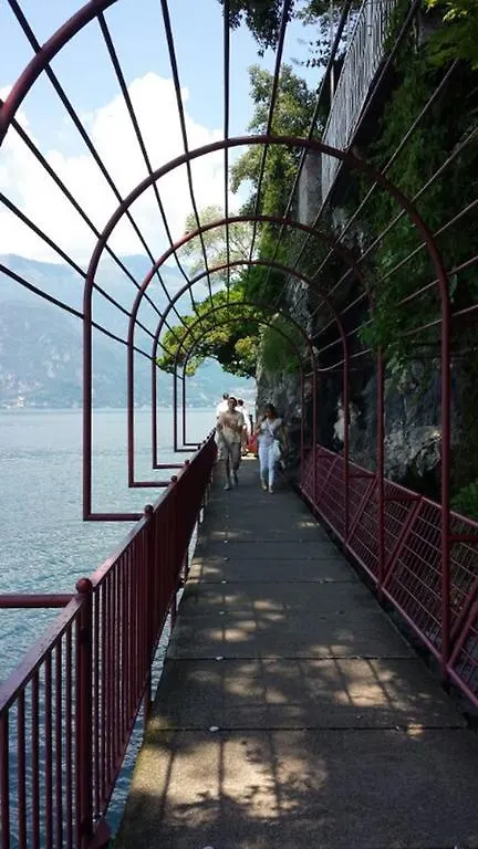 I Tre Oleandri Varenna Apartment Perledo Holiday home