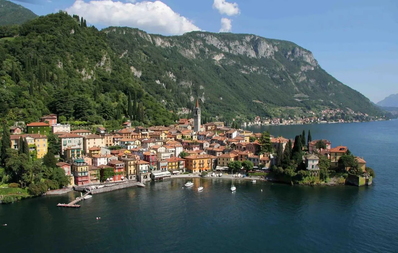 I Tre Oleandri Varenna Apartment Perledo Holiday home